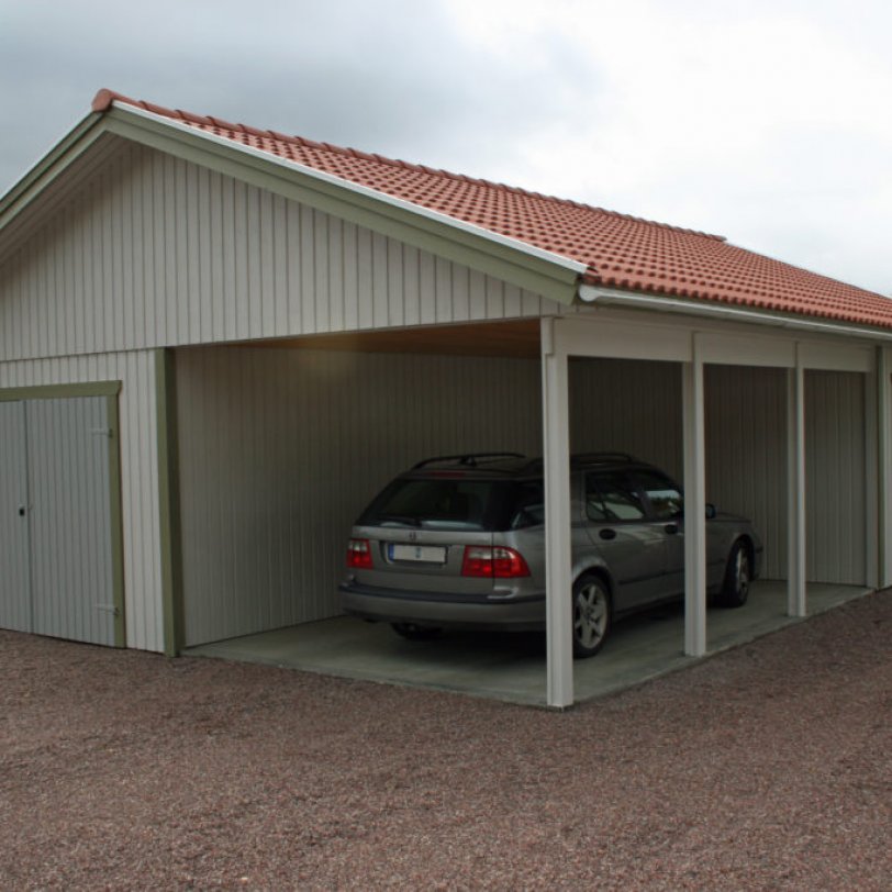 Garasje med carport