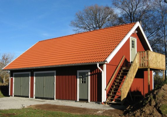 Garasje med loft